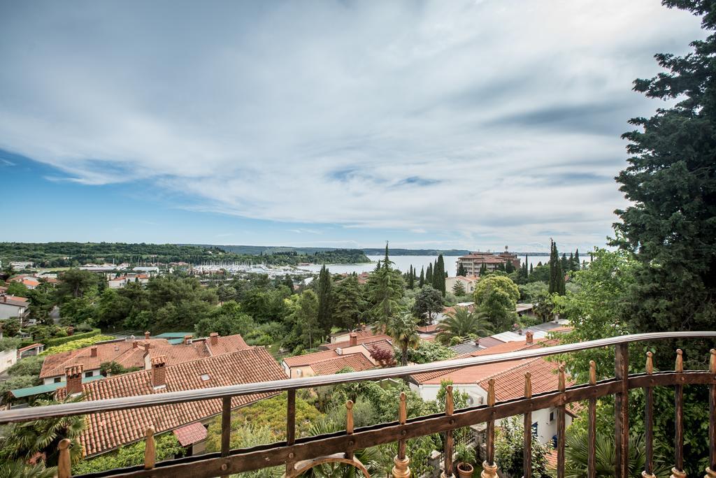 Apartments Leonarda Portoroz Exterior photo