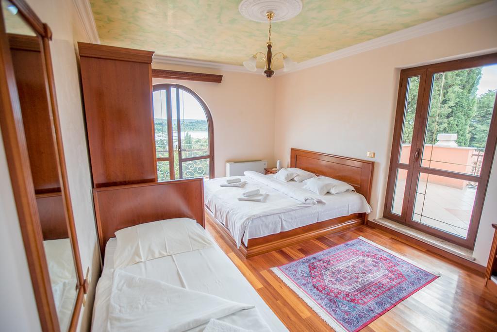Apartments Leonarda Portoroz Exterior photo